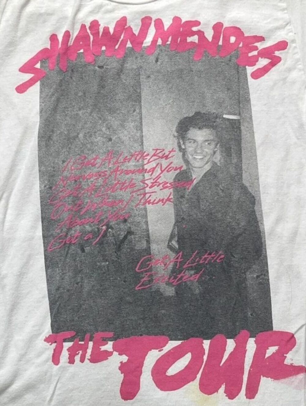 Shawn Mendes Preowned Medium T-shirt